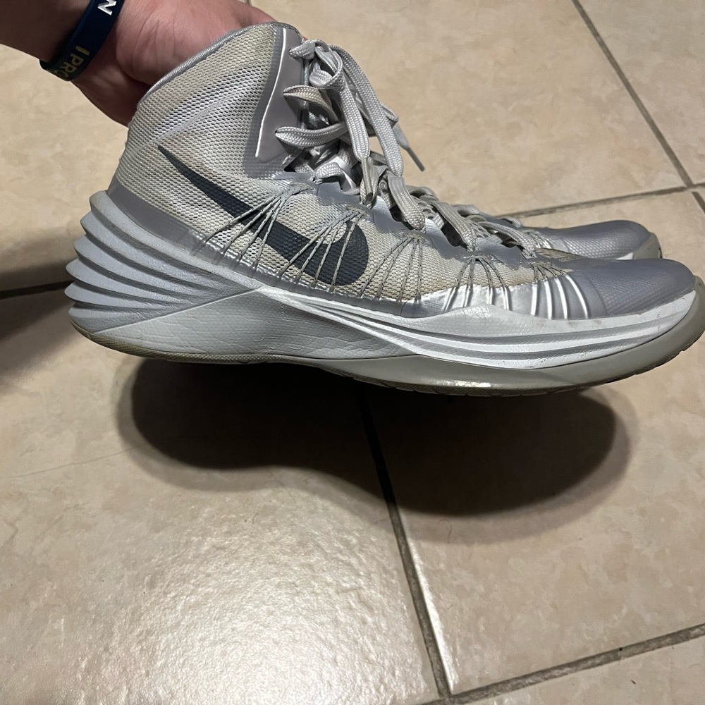 Nike Hyperdunk 2013